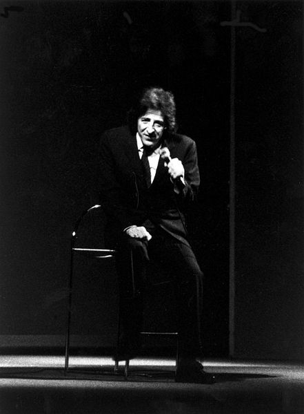 441px-giorgio_gaber_live.jpg
