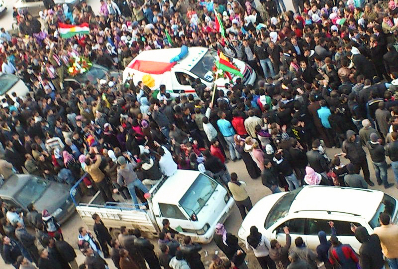 qamishli-protest-2004.jpg
