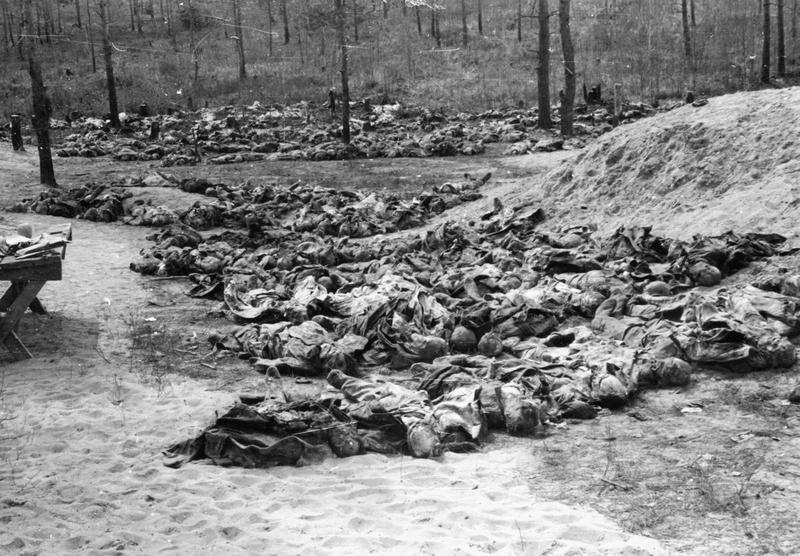 the_katyn_massacre_1940_hu106212.jpg
